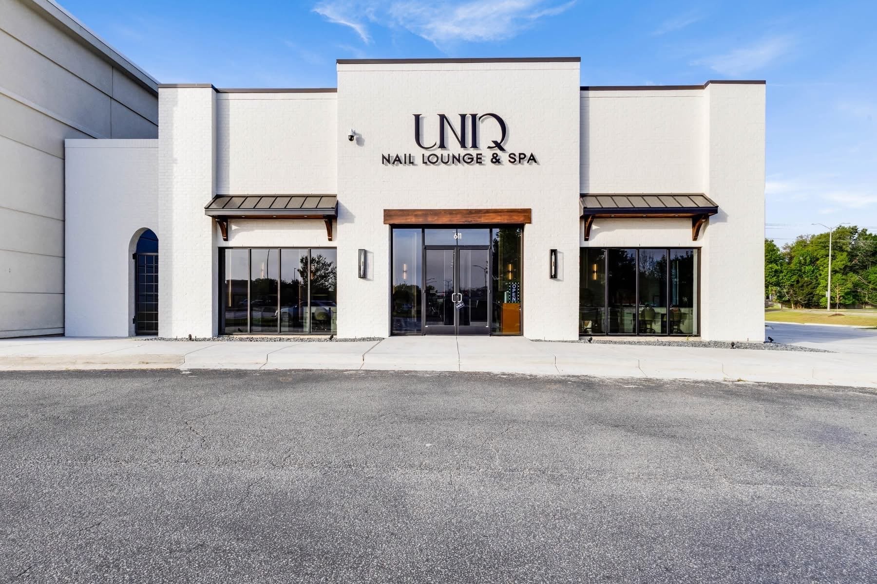 UNIQ Nail Lounge building exterior